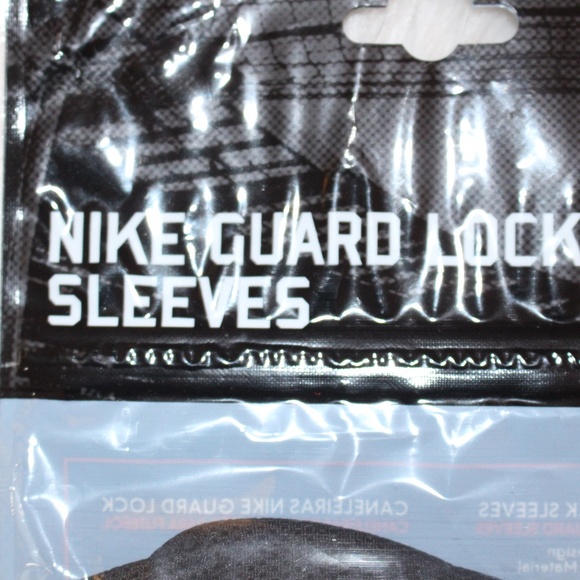 Nike and 2 Harrow, shin guard sleeve black, purple and red UNISEX - Picture 3 of 11